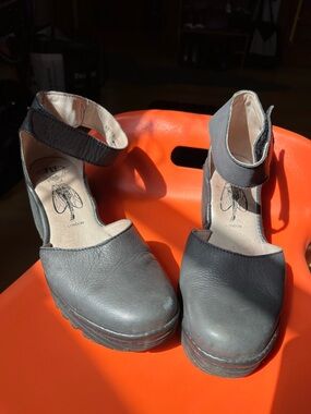 Fly London Gray Leather Platform Ankle-Strap Shoes